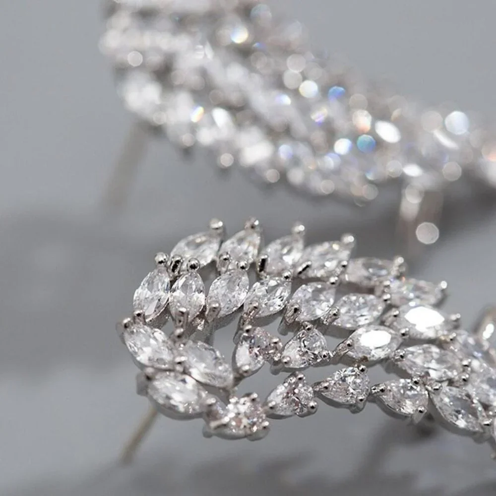 ✨Angel Wing Feather CZ Engagement Ear Bone Clip Earrings, GPMB1562 - Picture 2 of 3